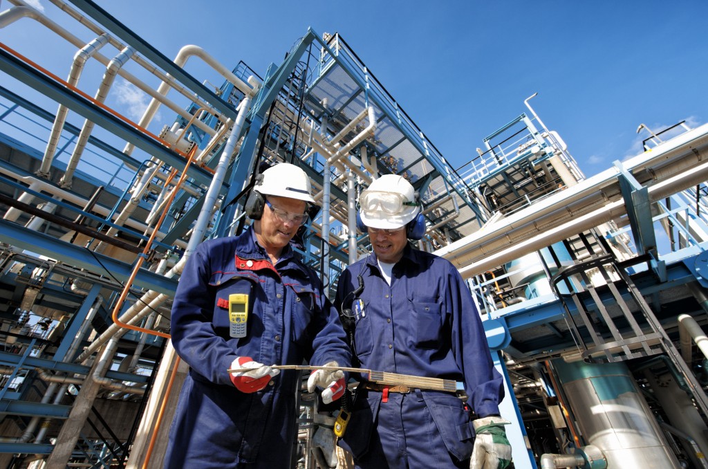 protecting-your-employees-from-chemical-plant-accidents-home